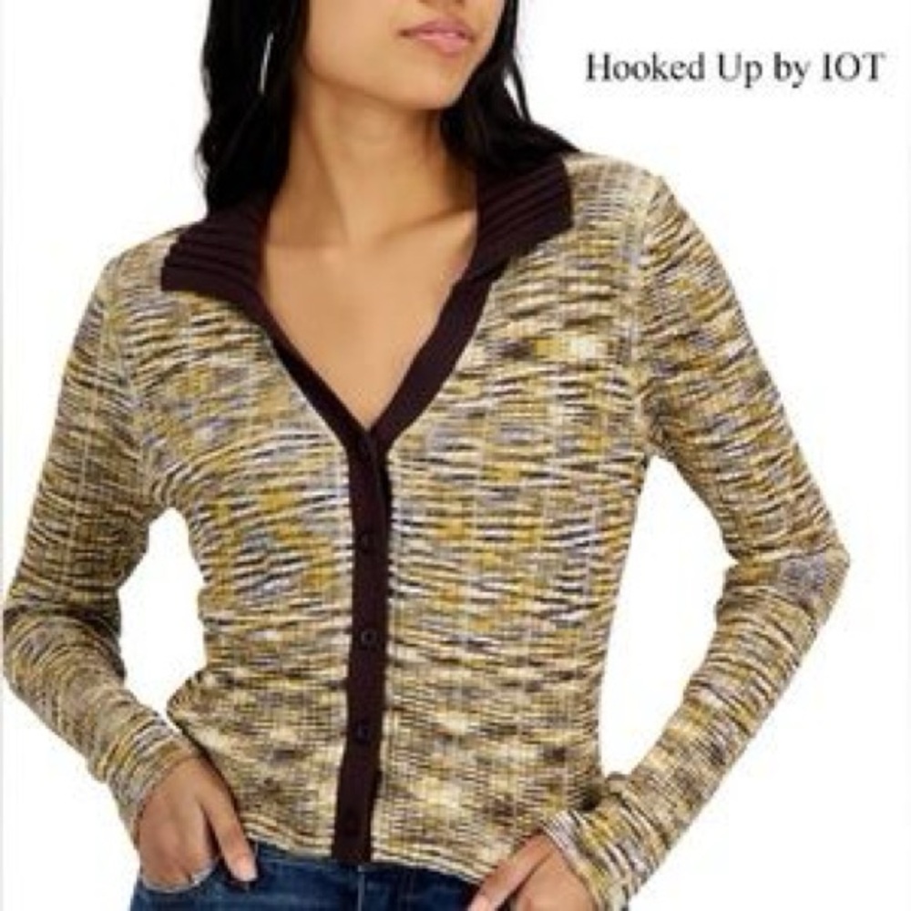 Hooked up by Iot Space-Dyed Sweater Juniors'  Urban Gold Full Button Collared XS